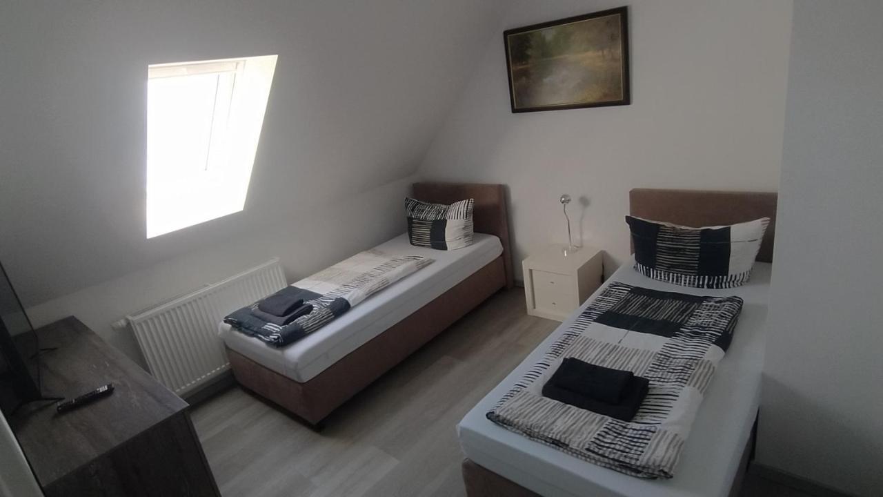 Apartments Feniks بلومبرغ المظهر الخارجي الصورة