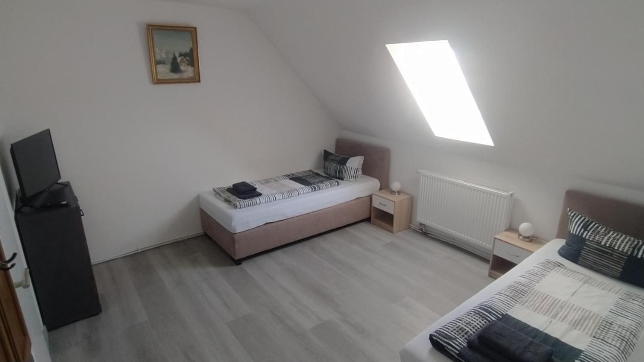 Apartments Feniks بلومبرغ المظهر الخارجي الصورة
